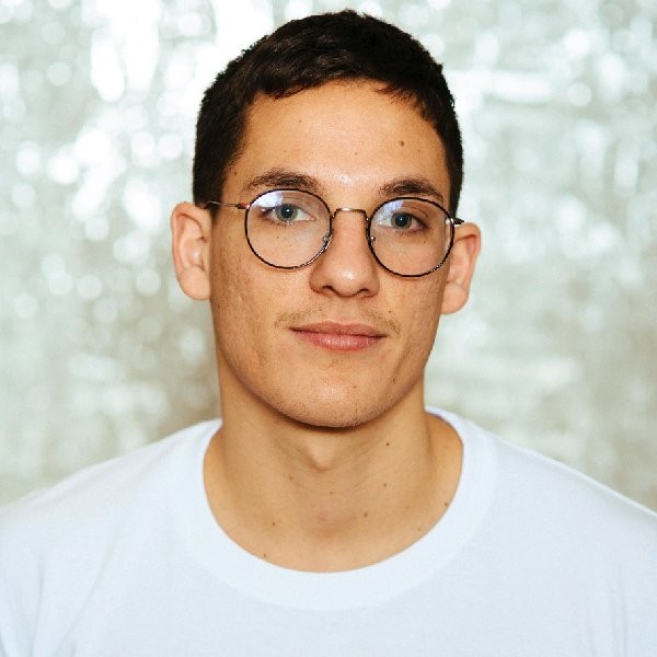 Picture of Andrea, Fashion Designer for Praverse